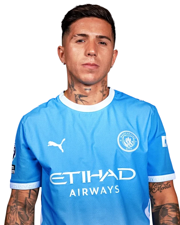 Chân dung chính diện Enzo Fernández trên hồ sơ Manchester City